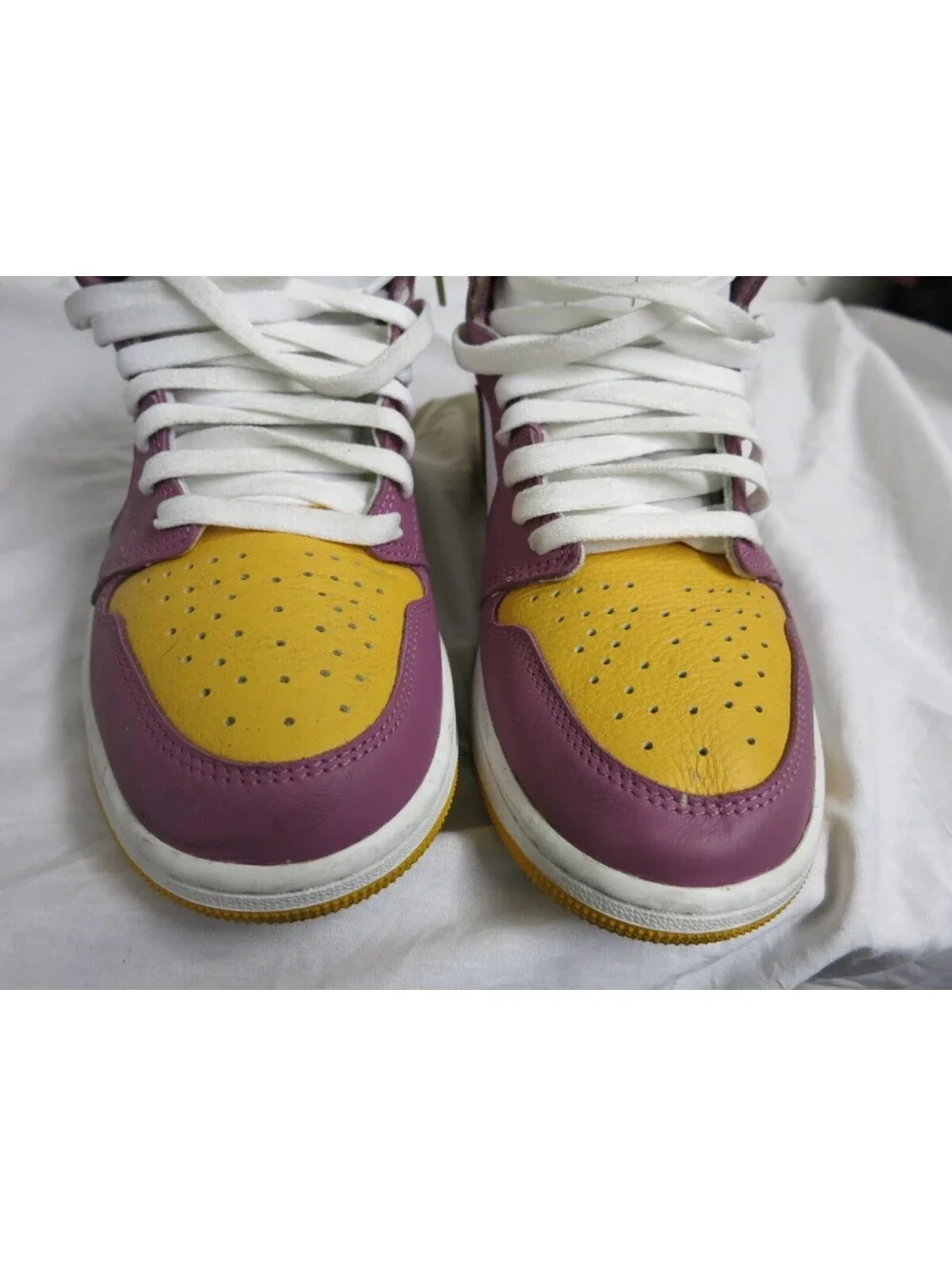 Jordan Air Jordan 1 Retro High OG Brotherhood 555088-706 Yellow Purple sz 9